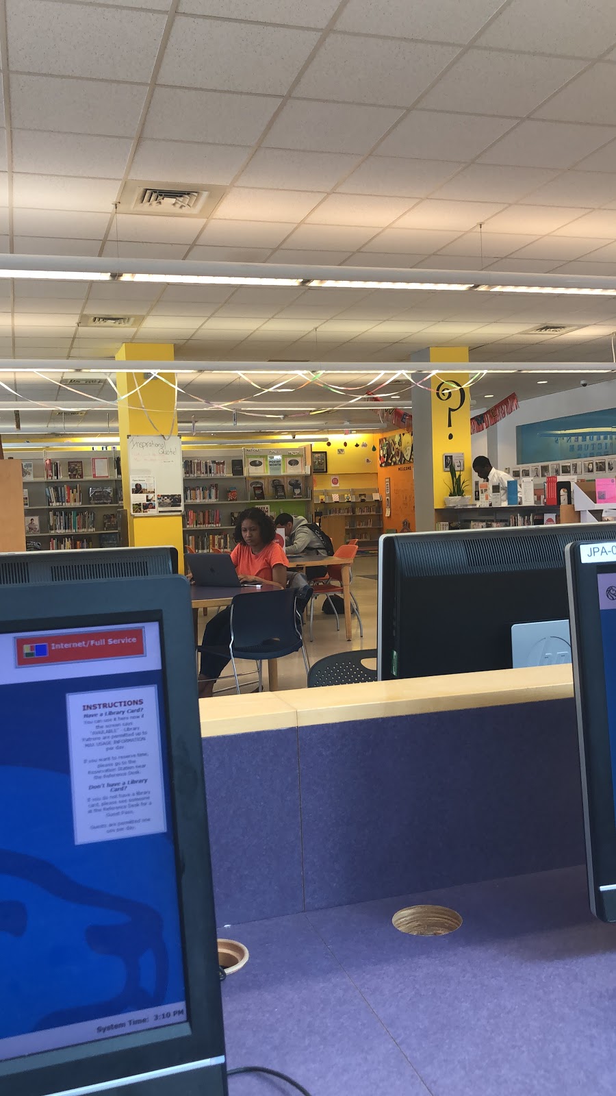 Jerome Park Library | 118 Eames Pl, The Bronx, NY 10468 | Phone: (718) 549-5200