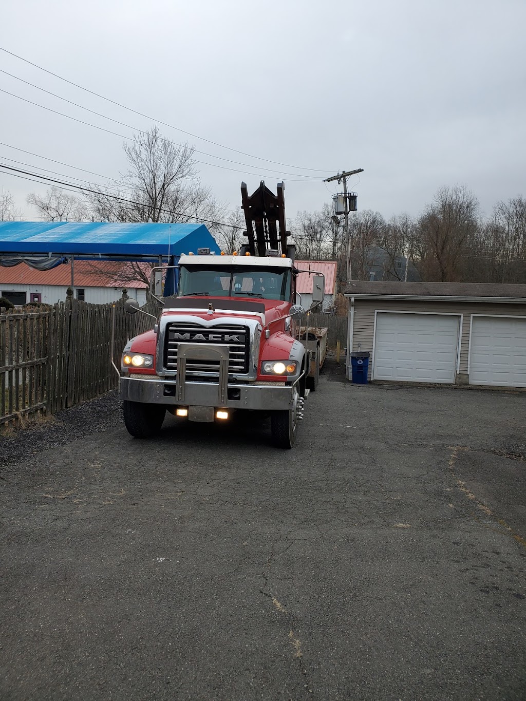 Berkeley Car Wash Inc | 610 Springfield Ave, Berkeley Heights, NJ 07922 | Phone: (908) 665-7979