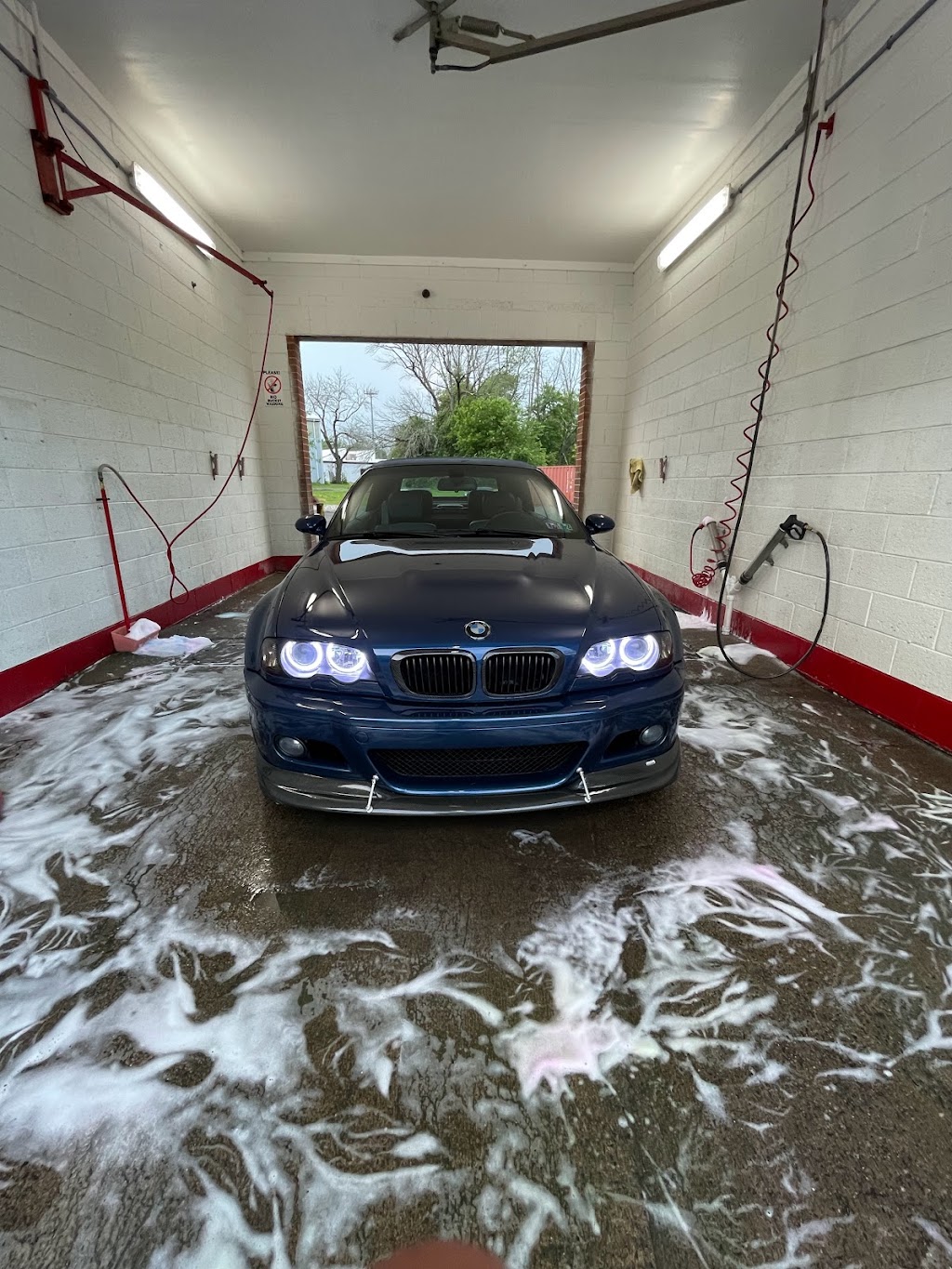 Magic Touch Car Wash | 77 W Butler Ave, Chalfont, PA 18914 | Phone: (215) 716-3767