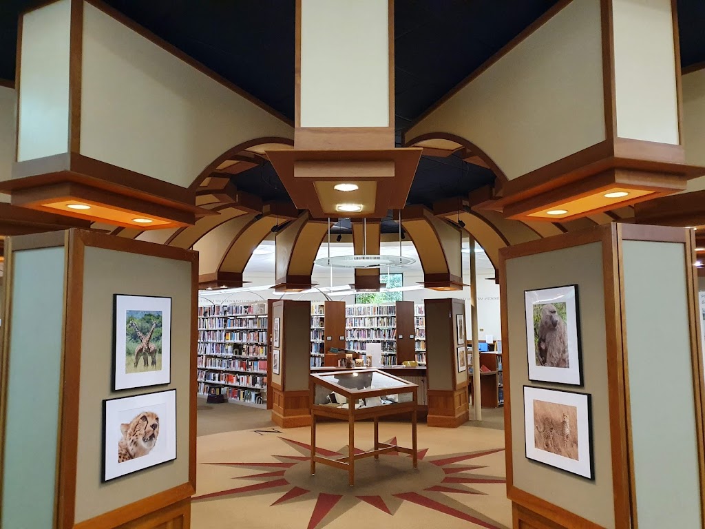 Mark Twain Library | 439 Redding Rd, West Redding, CT 06896 | Phone: (203) 938-2545