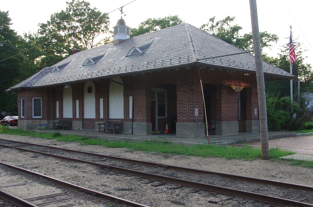 Garden City Fire Department Station 3 | St James St S, Garden City, NY 11530 | Phone: (516) 746-1301