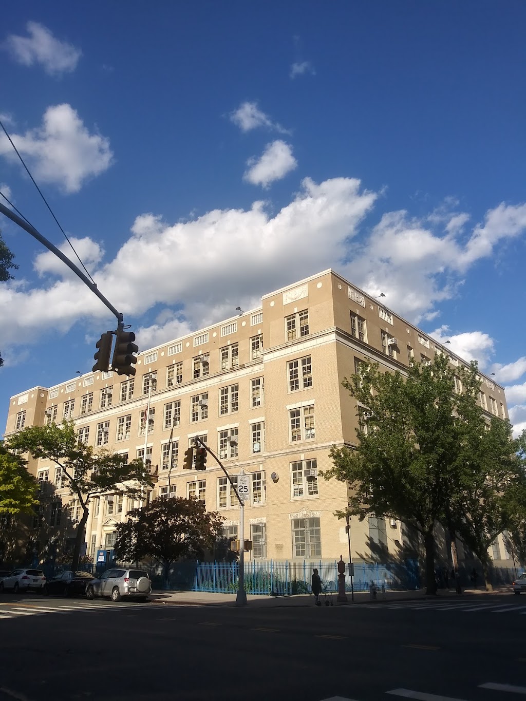 P.S. 86X The Kingsbridge Heights School | 2756 Reservoir Ave, The Bronx, NY 10468 | Phone: (718) 584-5585