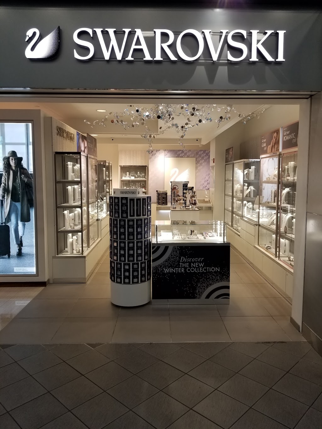 SWAROVSKI | LaGuardia Airport, Terminal C, East Elmhurst, NY 11371 | Phone: (929) 202-4092