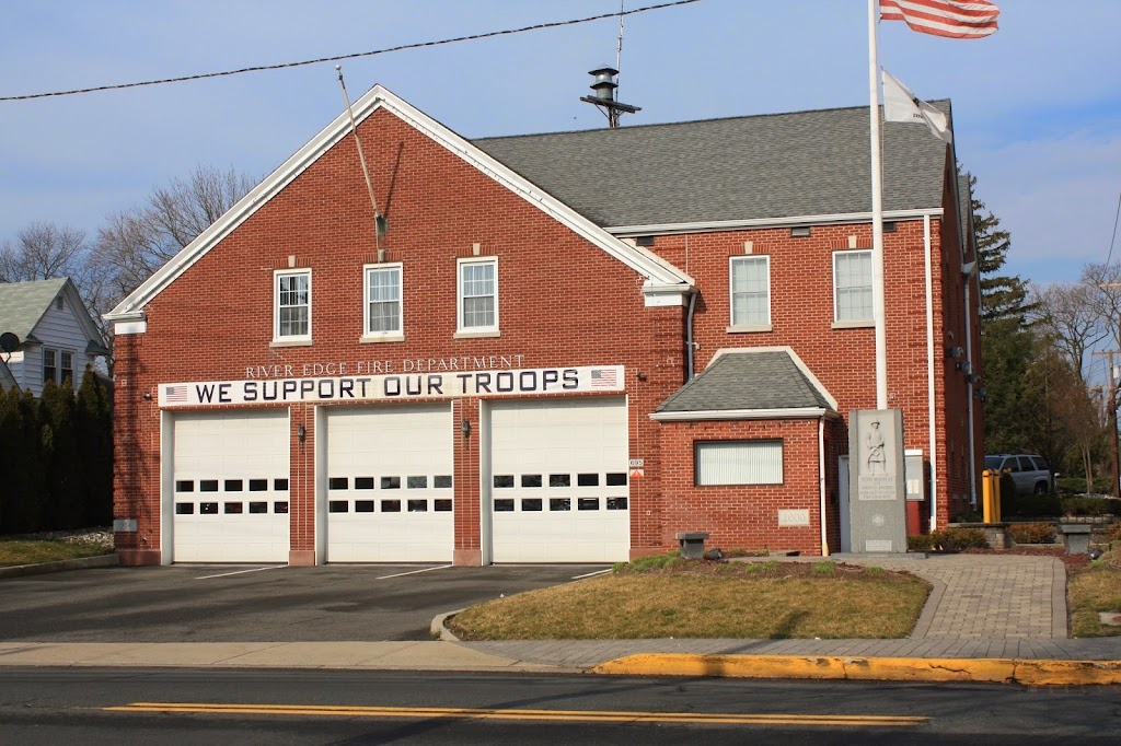 River Edge Fire Department | 695 Kinderkamack Rd, River Edge, NJ 07661 | Phone: (201) 262-1233