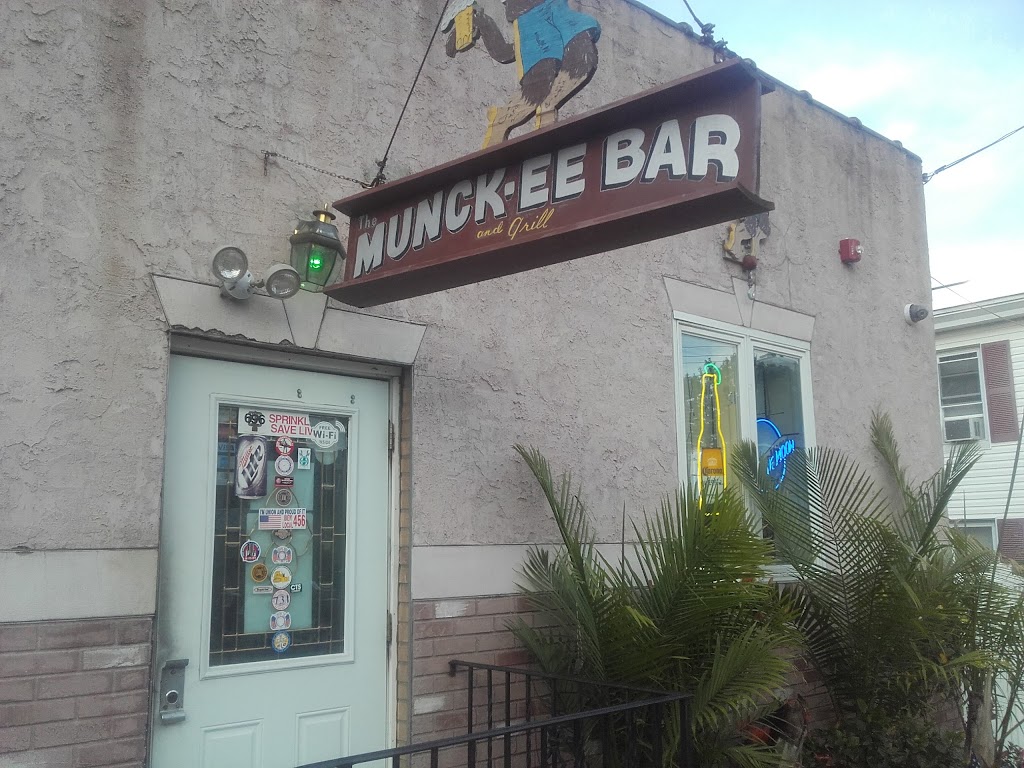 Munckee Bar Grill | 113 S Feltus St, South Amboy, NJ 08879 | Phone: (732) 525-8855