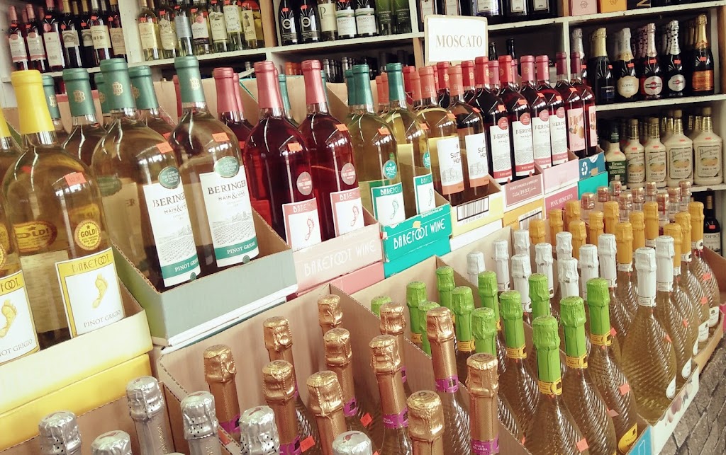 Payless Wine & Liquor | 52 NY-17K, Newburgh, NY 12550 | Phone: (845) 565-4101