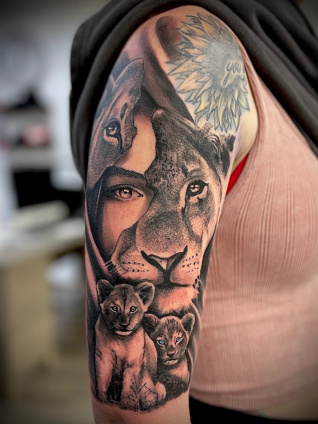 Rising Sons Tattoo Florence | 2043 US-130, Florence, NJ 08518 | Phone: (856) 724-1963