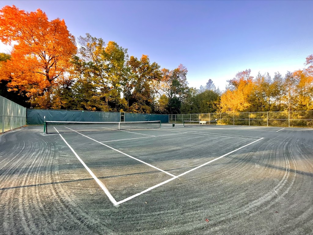 Indoor Racquets and Fitness Center at Saucon Valley Country Club | 2444 Spring Valley Rd, Bethlehem, PA 18015 | Phone: (610) 758-7175