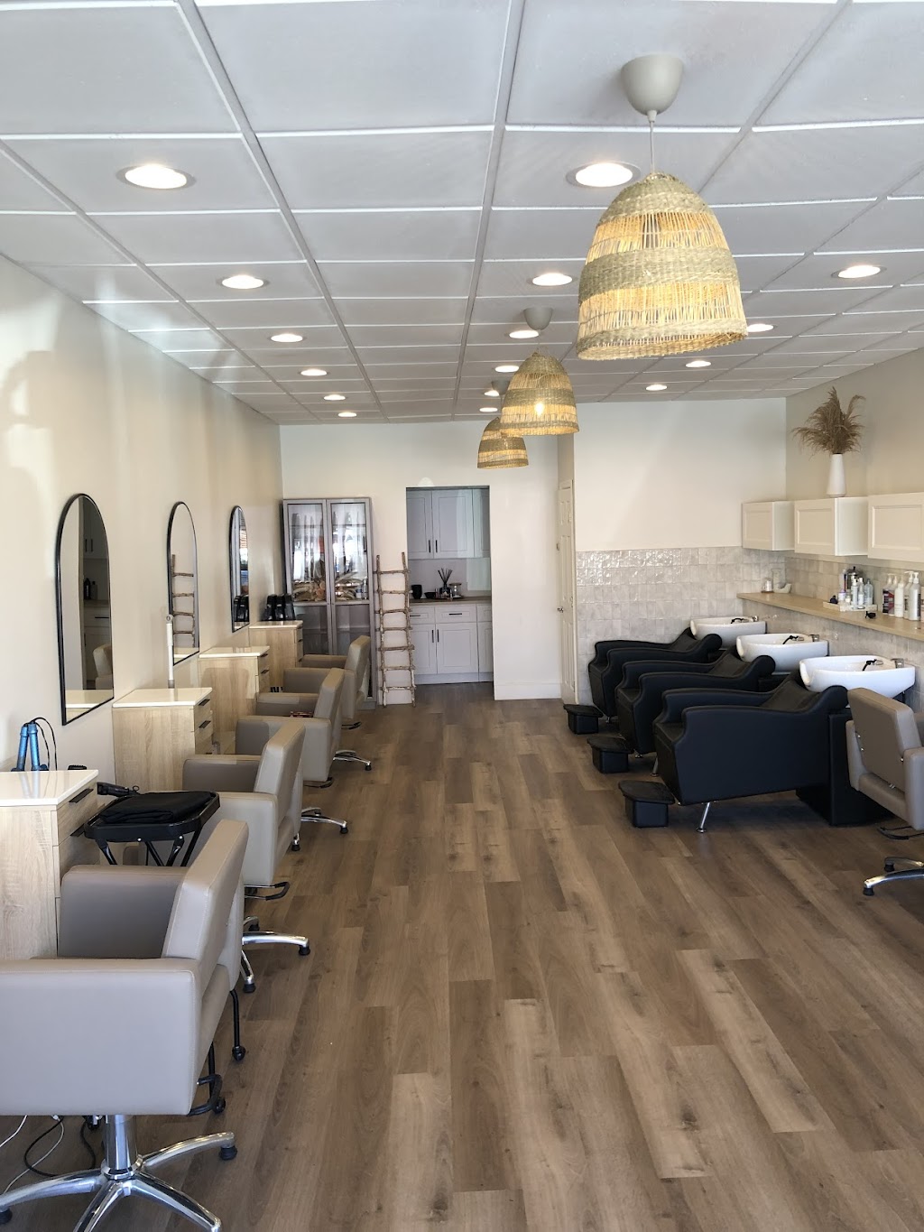 Studio L Hair Salon | 632 Willis Ave, Williston Park, NY 11596 | Phone: (516) 548-7199