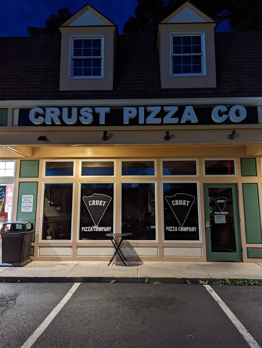 Crust Pizza Company | 456 Main Ave, Norwalk, CT 06851 | Phone: (203) 354-8383