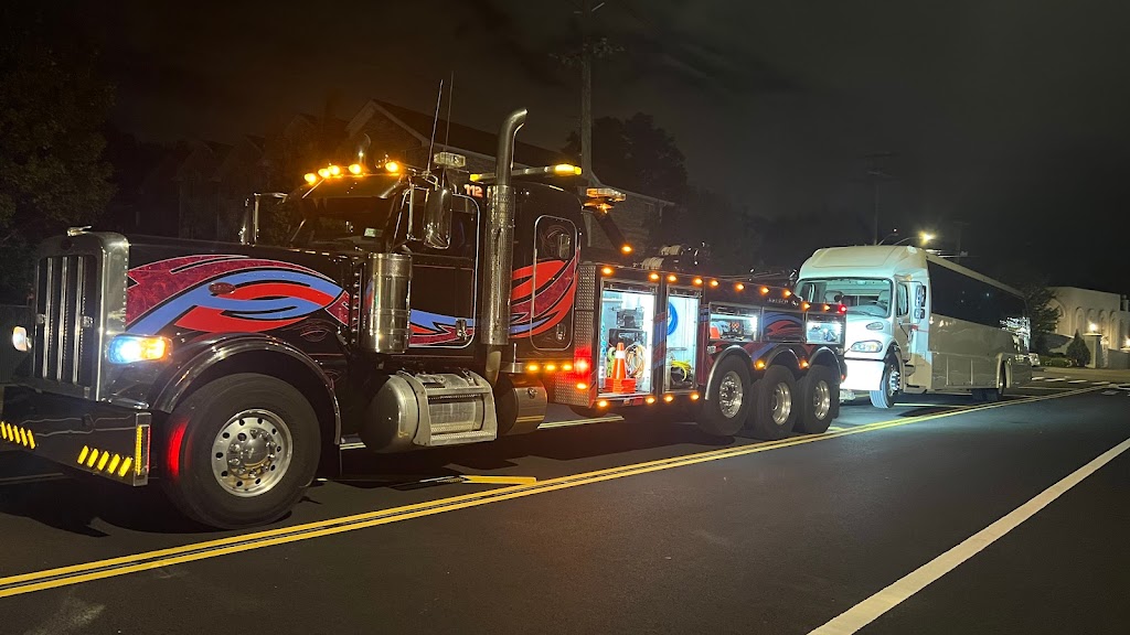 Kwik Heavy Towing & Repair | 54-35 48th St, Queens, NY 11378 | Phone: (917) 810-7570