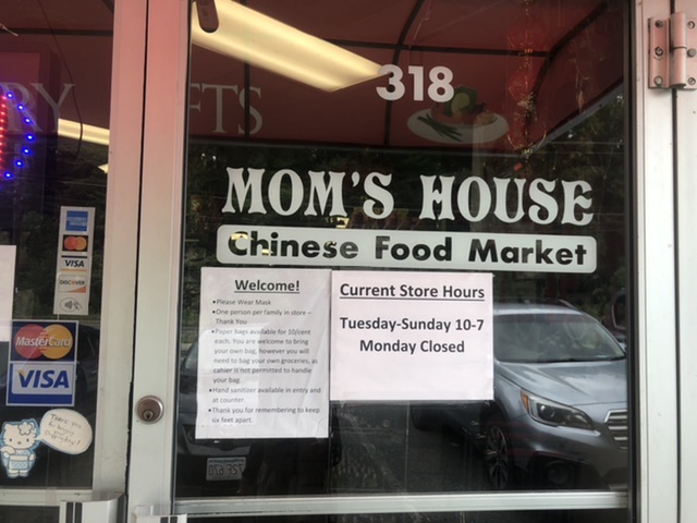 Moms House Chinese Market | 318 College St, Amherst, MA 01002 | Phone: (413) 253-1868