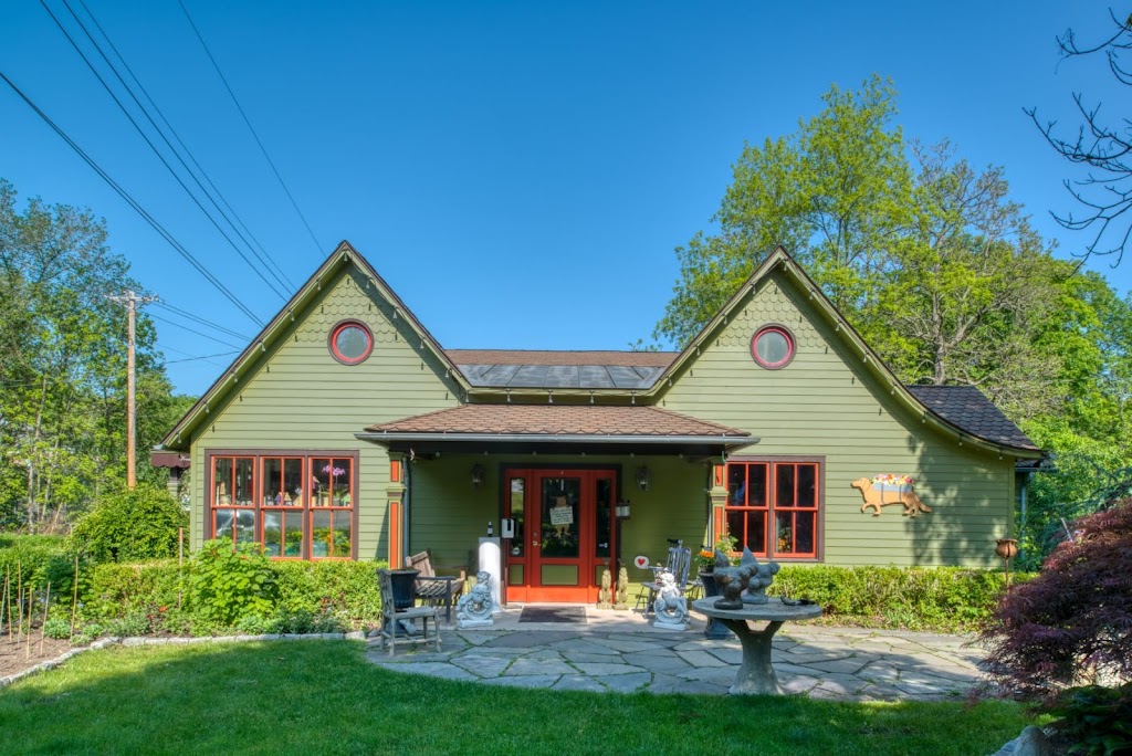 Green Cottage | 1204 NY-213, High Falls, NY 12440 | Phone: (845) 687-4810