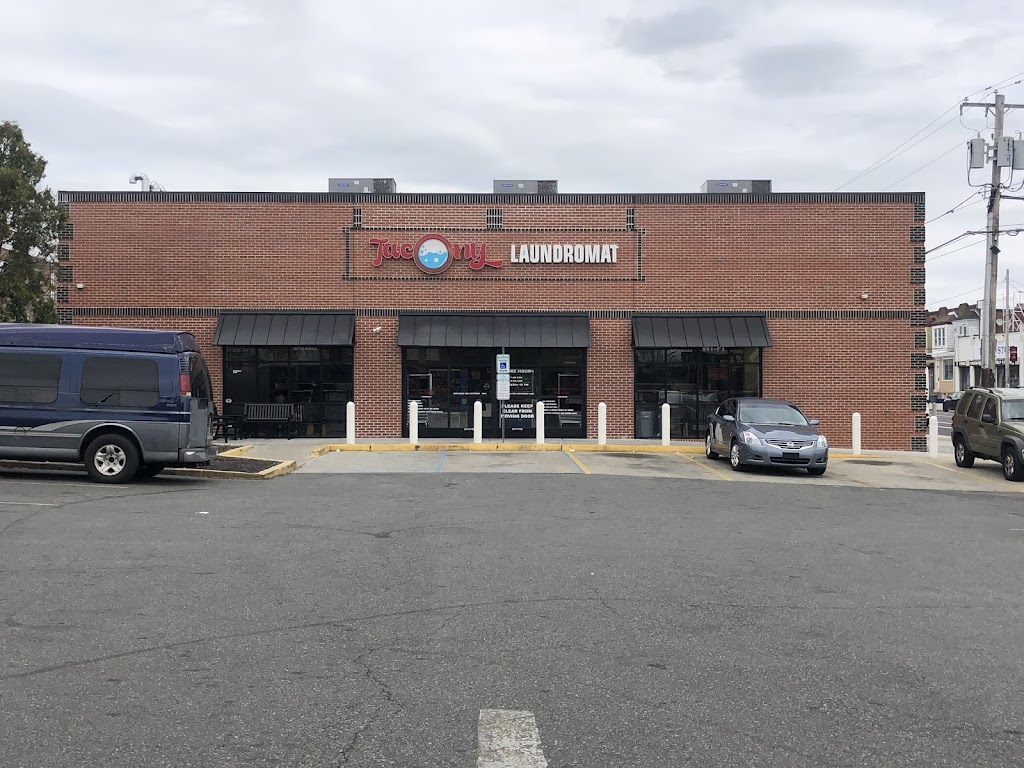 Tacony Laundromat | 6400 Torresdale Ave, Philadelphia, PA 19135 | Phone: (267) 686-8916