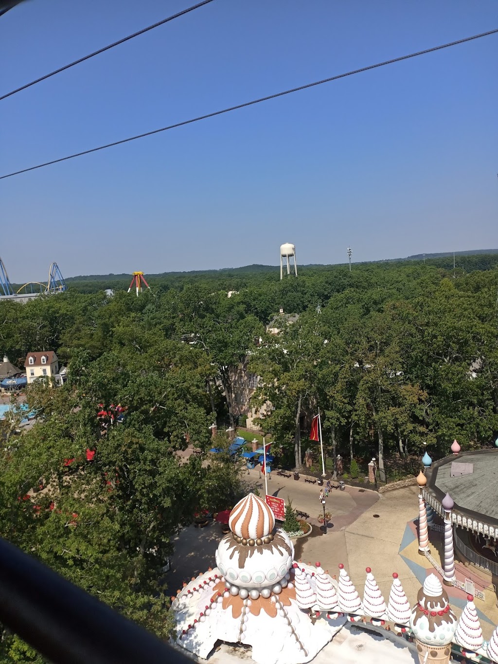 Yum-Yum Cafe | Six Flags Great Adventure- Theme Park, 1 Six Flags Blvd, Jackson Township, NJ 08527 | Phone: (732) 928-2000