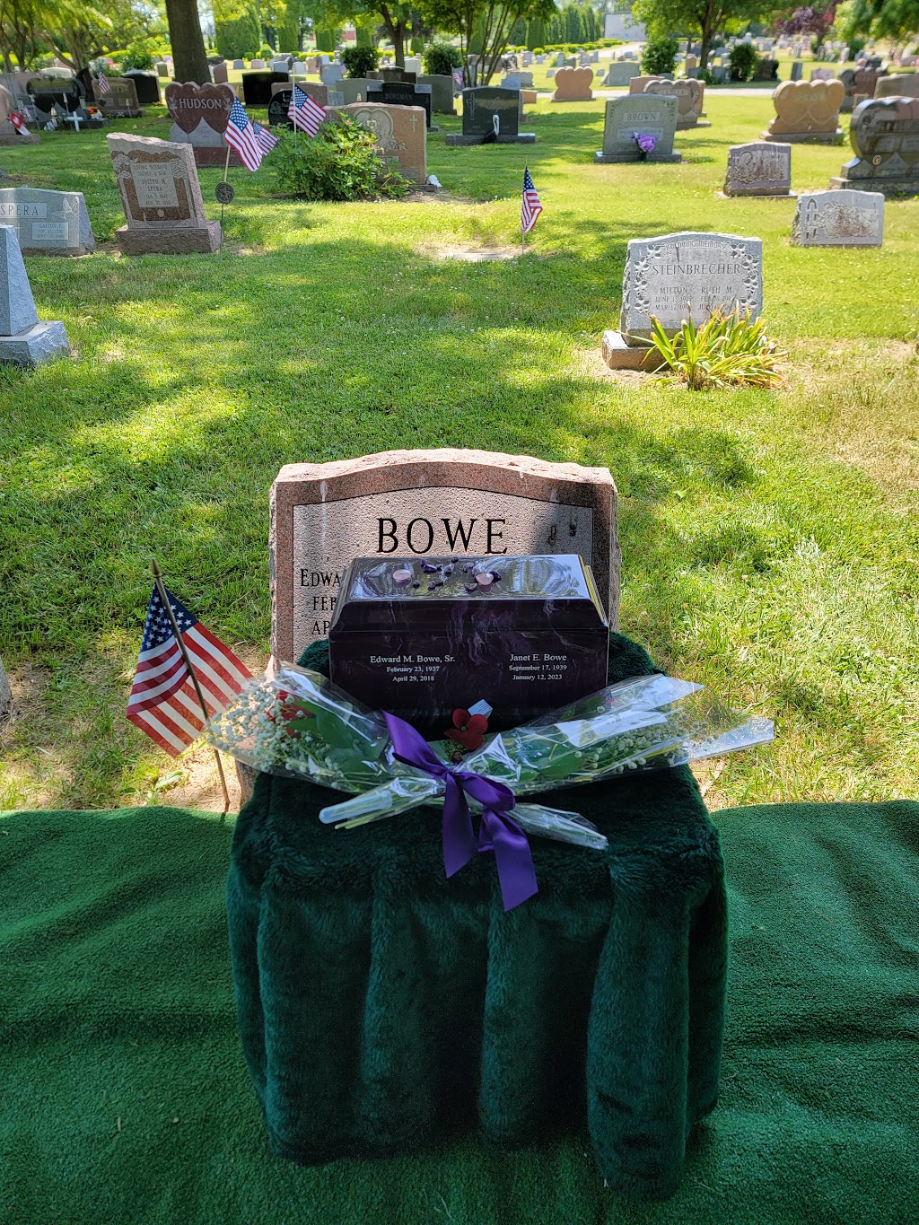 Eglington Cemetery and Memorial Gardens | 320 Kings Hwy, Clarksboro, NJ 08020 | Phone: (856) 423-0165