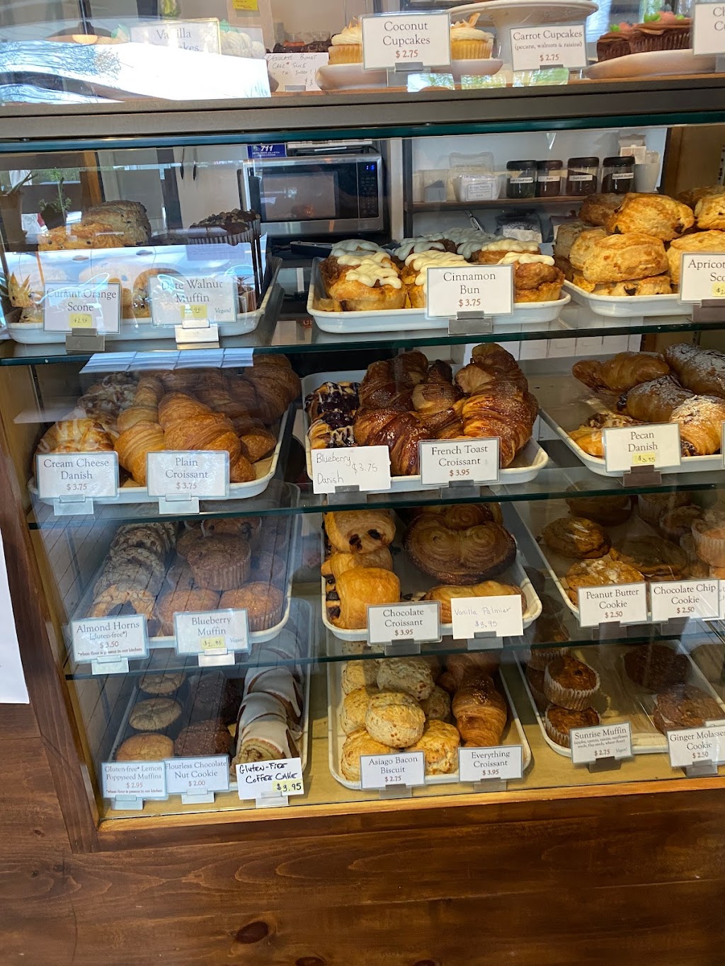 Sweet Williams Coffee Shop & Bakery | 17 Main St, Salisbury, CT 06068 | Phone: (860) 435-3005