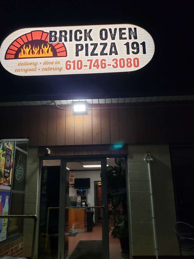 Brick Oven Pizza | 191 Nazareth Pike, Bethlehem, PA 18020 | Phone: (610) 746-3080