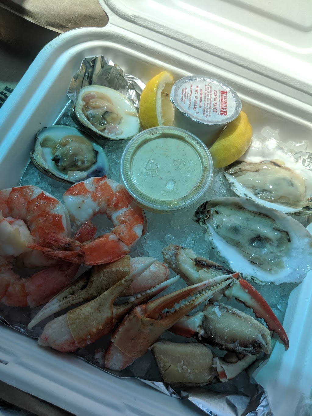 Avalon Seafood & Produce Market | 2909 Ocean Dr, Avalon, NJ 08202 | Phone: (609) 967-7555