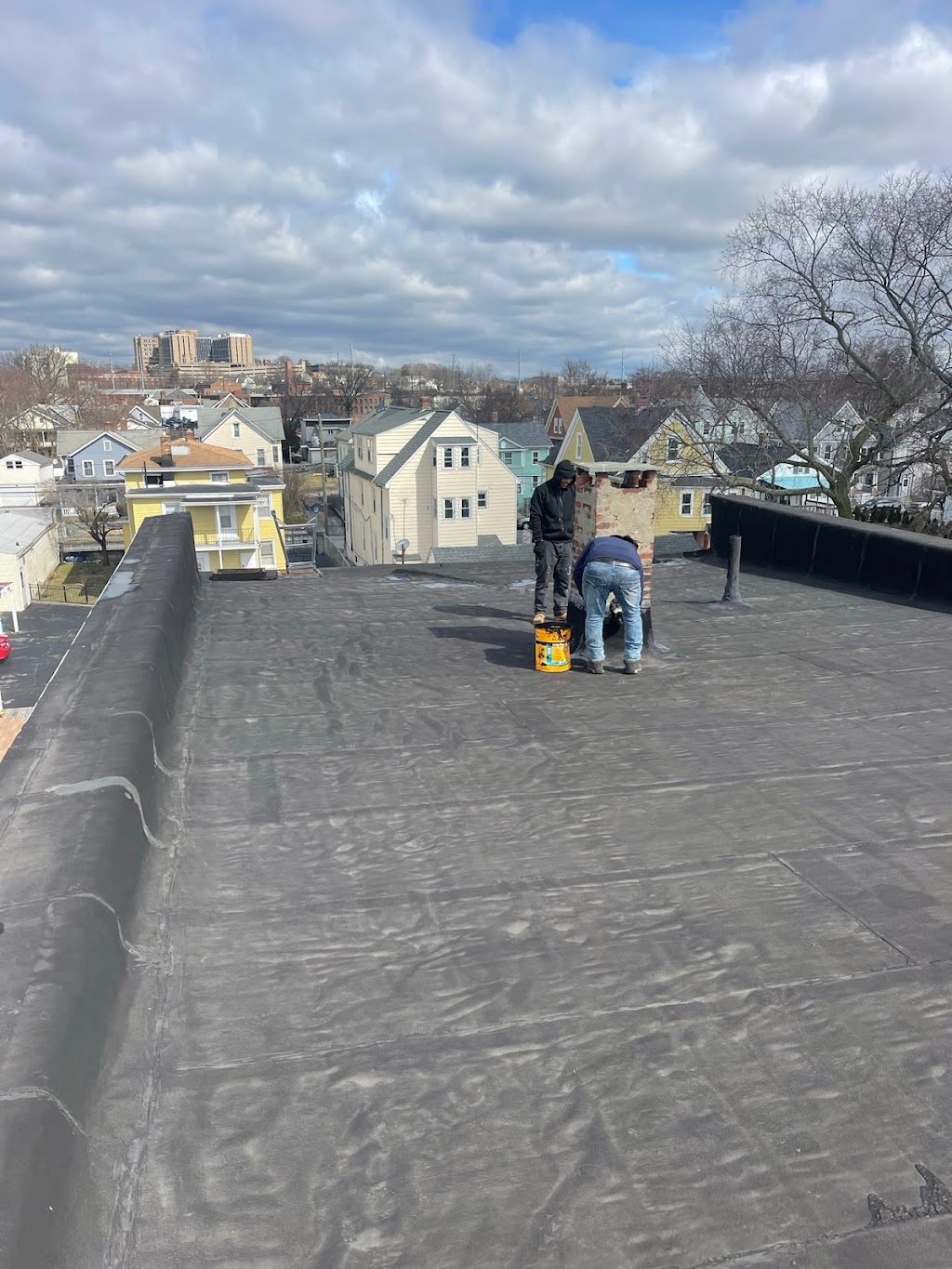 New Haven Roofing LLC | 19 Derby Ave, Derby, CT 06418 | Phone: (203) 505-8931