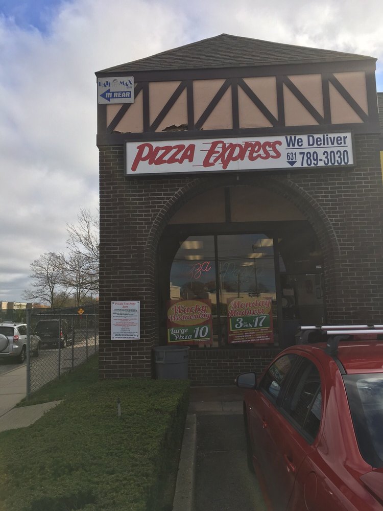 Pizza Express | 1195 Sunrise Hwy, Copiague, NY 11726 | Phone: (631) 789-3030
