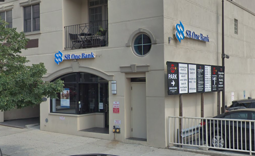 SB One Bank | 28-21 Astoria Blvd, Astoria, NY 11102 | Phone: (347) 472-1727