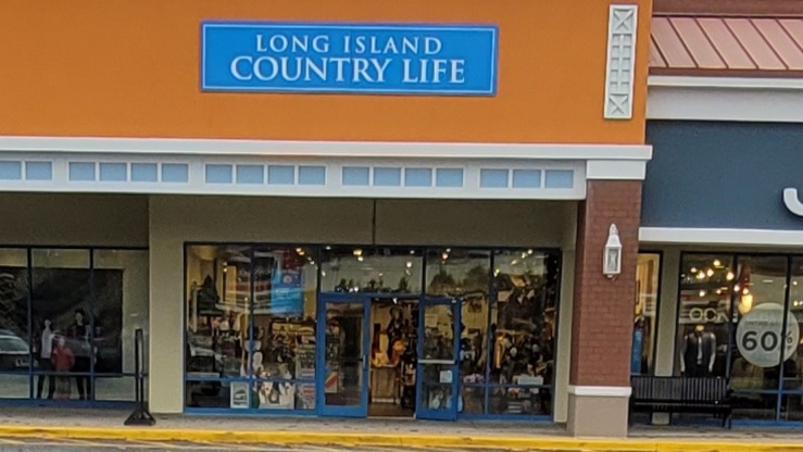 Long Island Country Life | 219 Tanger Mall Dr, Riverhead, NY 11901 | Phone: (631) 946-8672