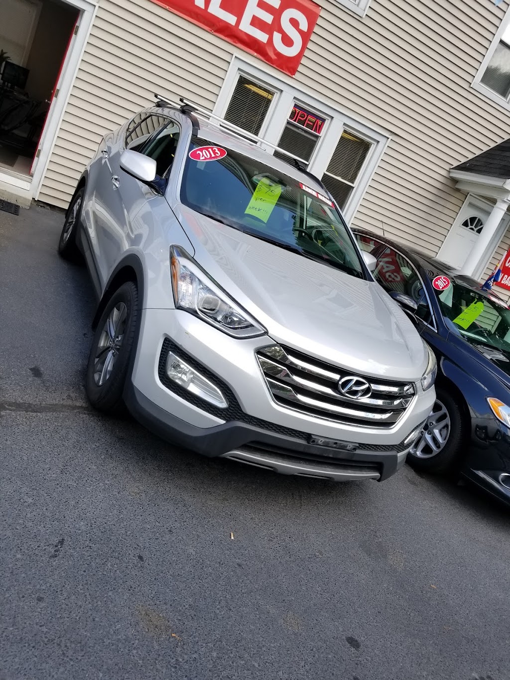 Like New Auto Sales | 123 Park Ave, Danbury, CT 06810 | Phone: (203) 797-1497