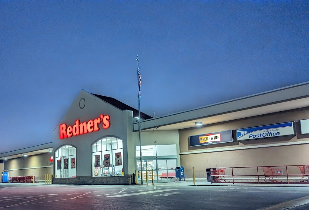 Redners Warehouse Markets | 1201 Airport Rd, Allentown, PA 18109 | Phone: (610) 776-2726