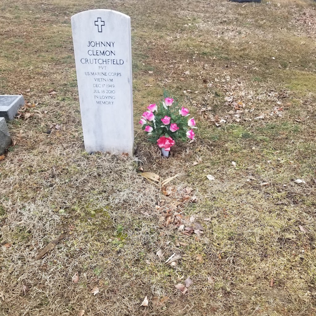 Fernwood Cemetery | 6501 E Baltimore Ave, Lansdowne, PA 19050 | Phone: (610) 623-0333