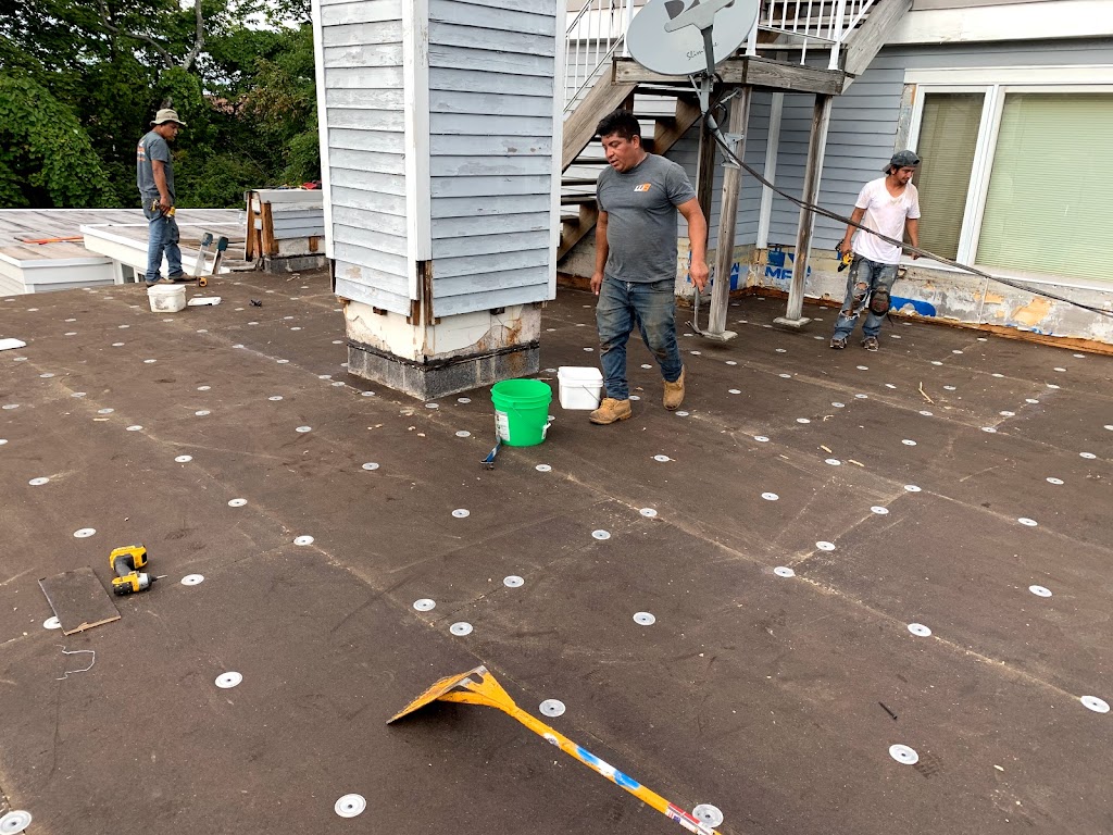 CT Roofing Services | 63 Burr St, New Haven, CT 06512 | Phone: (203) 815-8035