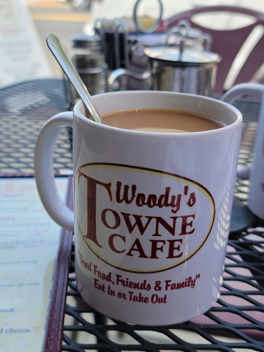 Woodys Towne Cafe | 27 S Main St, Allentown, NJ 08501 | Phone: (609) 259-5722