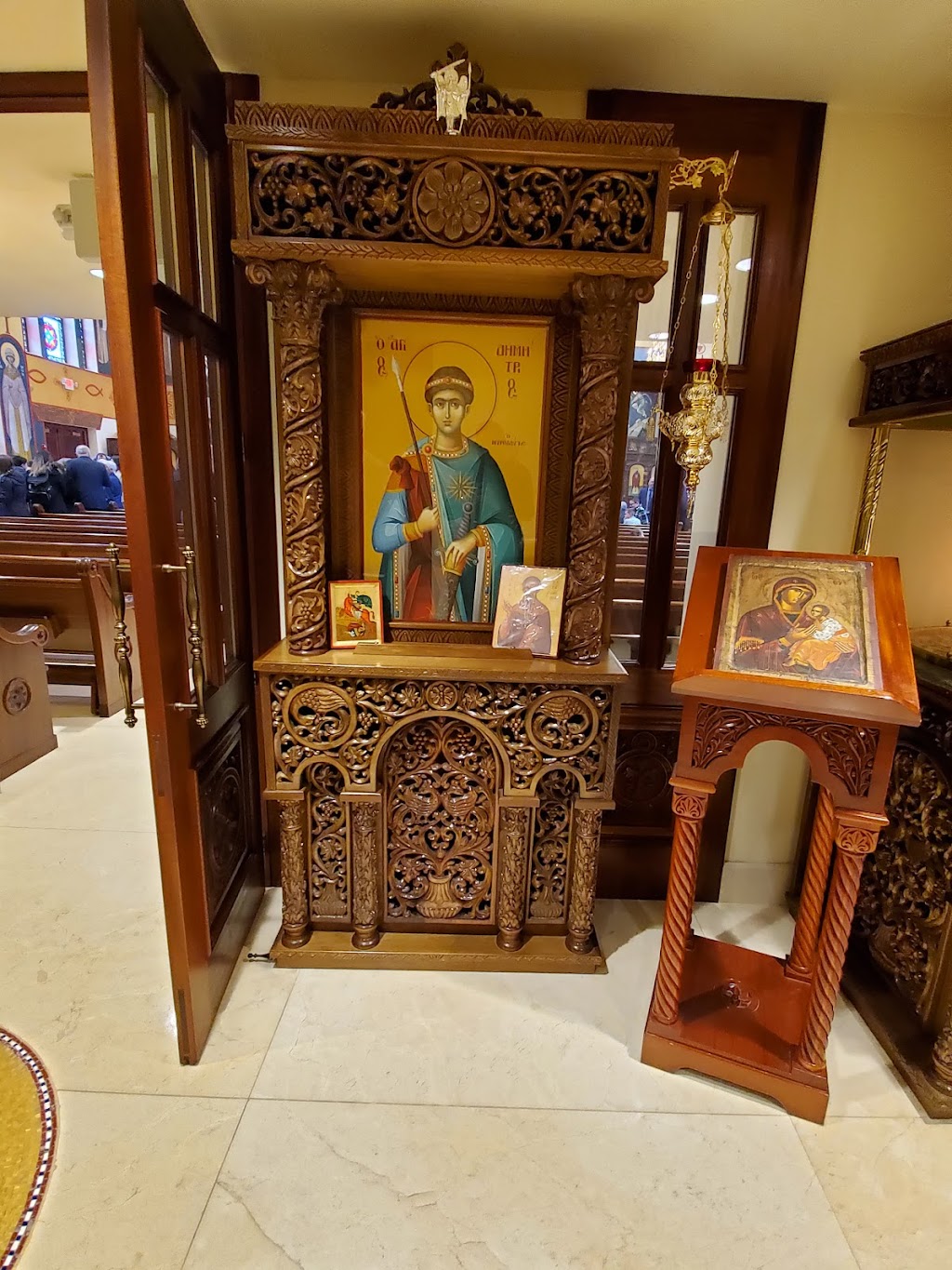 Saint Demetrios Greek Orthodox Church | 2421 Hewlett Ave, Merrick, NY 11566 | Phone: (516) 379-1368