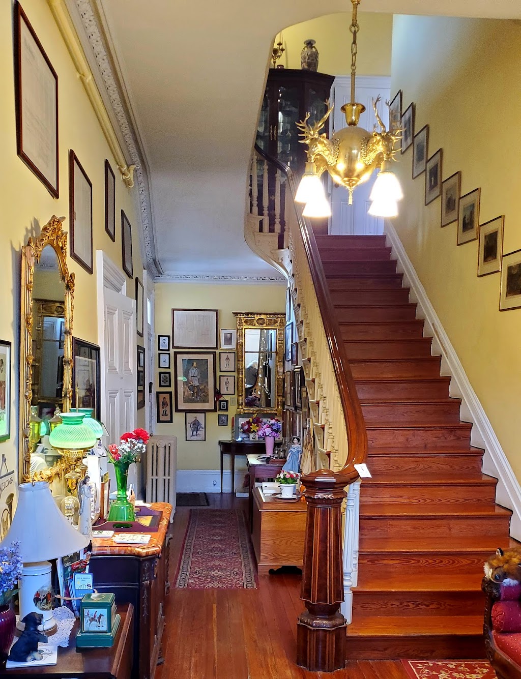 Terry House Bed & Breakfast | 130 Delaware St, New Castle, DE 19720 | Phone: (302) 322-2505