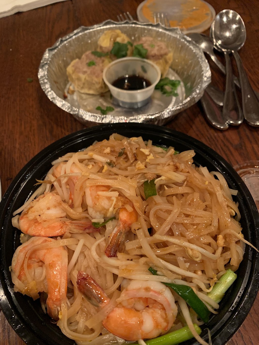Thai Dishes | 1924 Pleasantville Rd, Briarcliff Manor, NY 10510 | Phone: (914) 373-4313