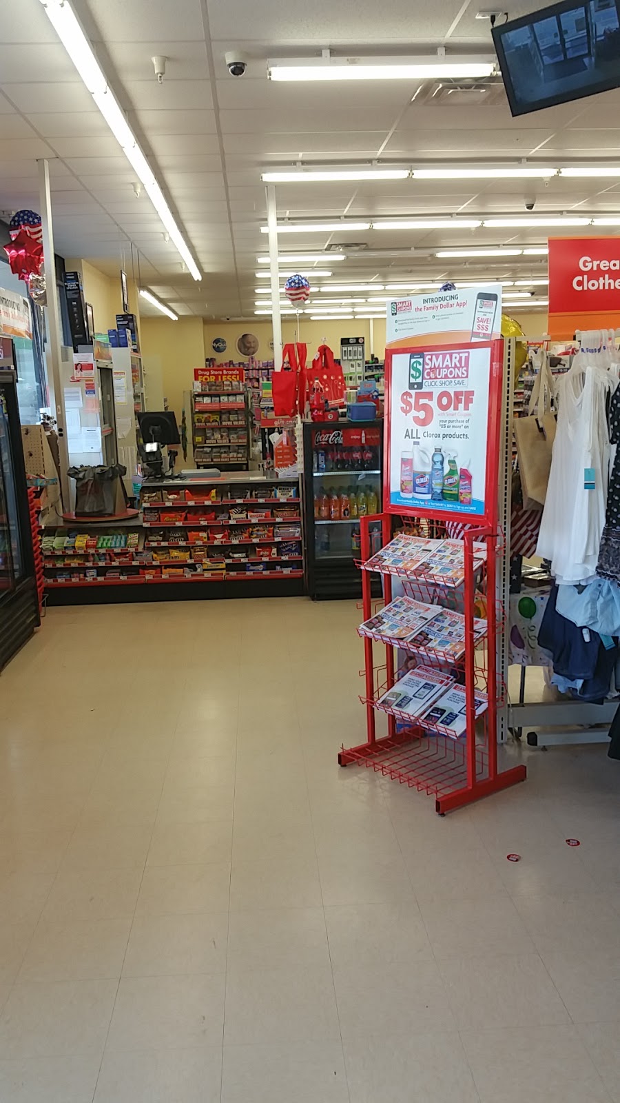 Family Dollar | 38 Tunxis Ave, Bloomfield, CT 06002 | Phone: (959) 710-5956