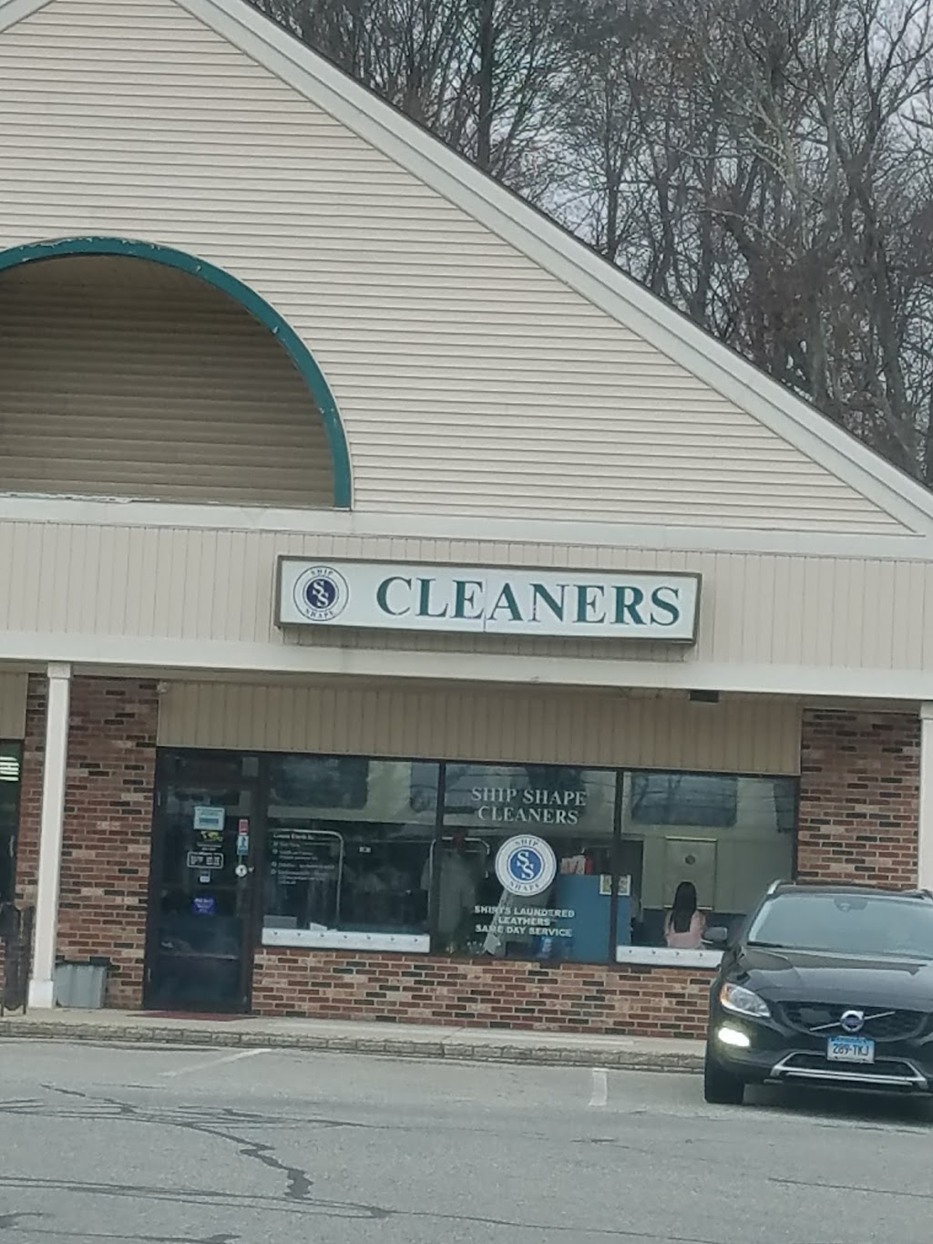 Ship Shape Cleaners | 270 Federal Rd Suit 14, Brookfield, CT 06804 | Phone: (203) 775-3355