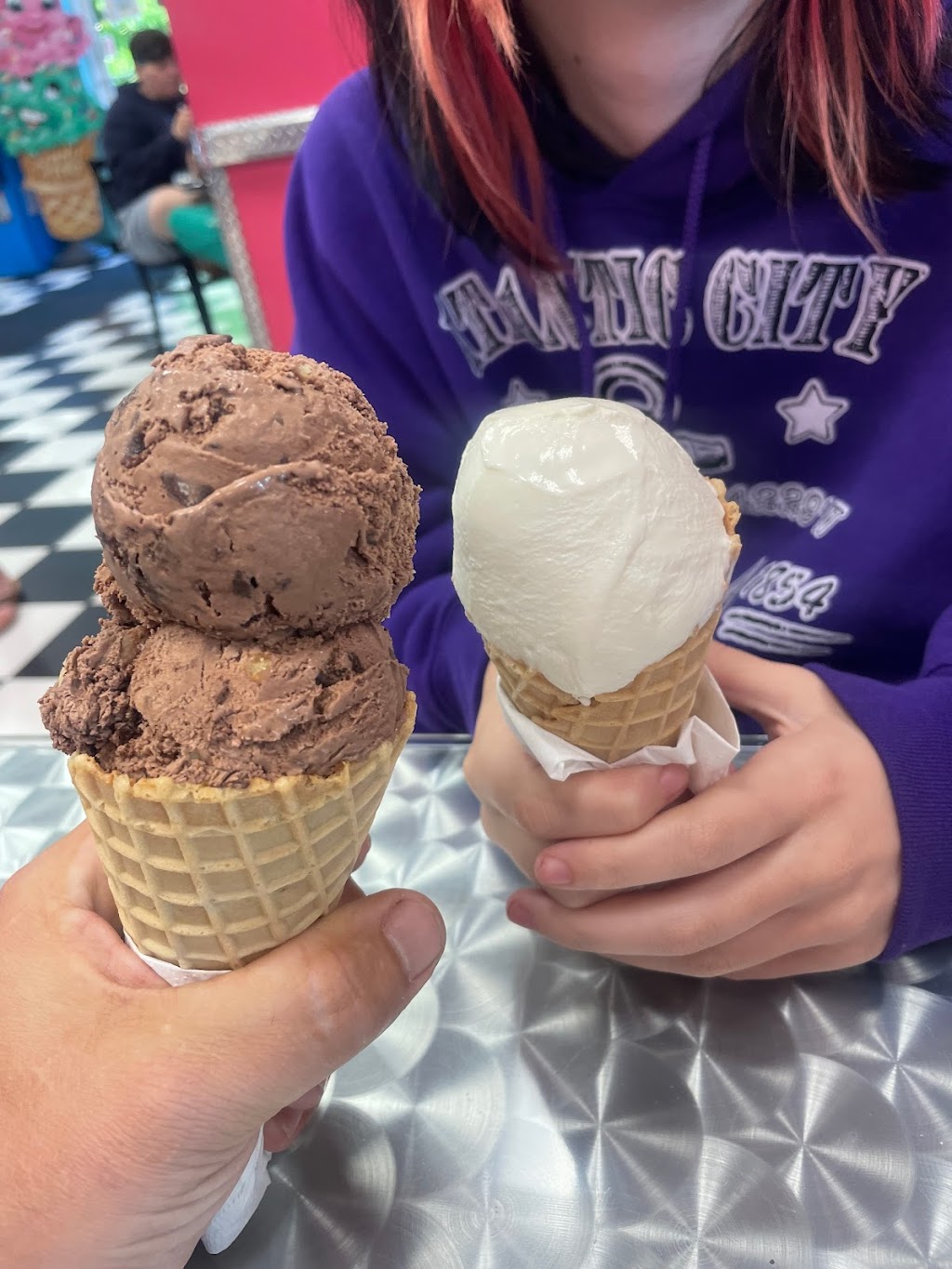 Lindy Hops Homemade Ice Cream and Water Ice | 401 S Pitney Rd, Galloway, NJ 08205 | Phone: (609) 652-6020