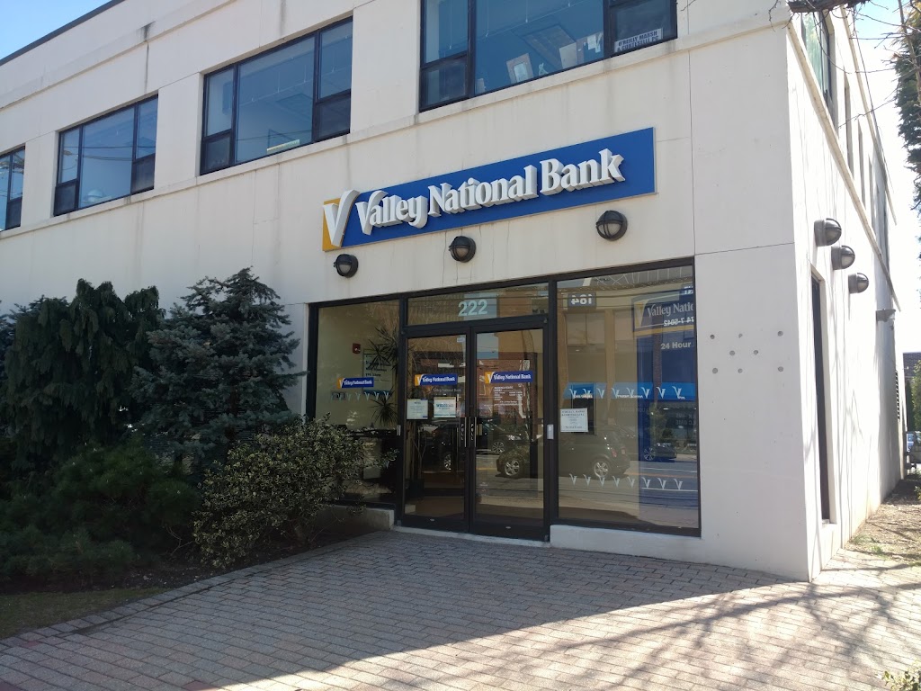 Valley Bank | 1050 Franklin Ave, Garden City, NY 11530 | Phone: (516) 240-6200