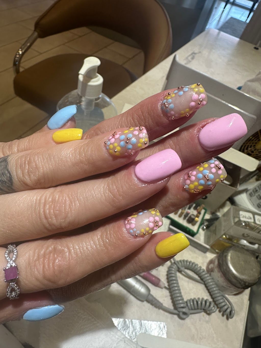 Venice Nail Spa | 215 N West End Blvd, Quakertown, PA 18951 | Phone: (215) 538-8879