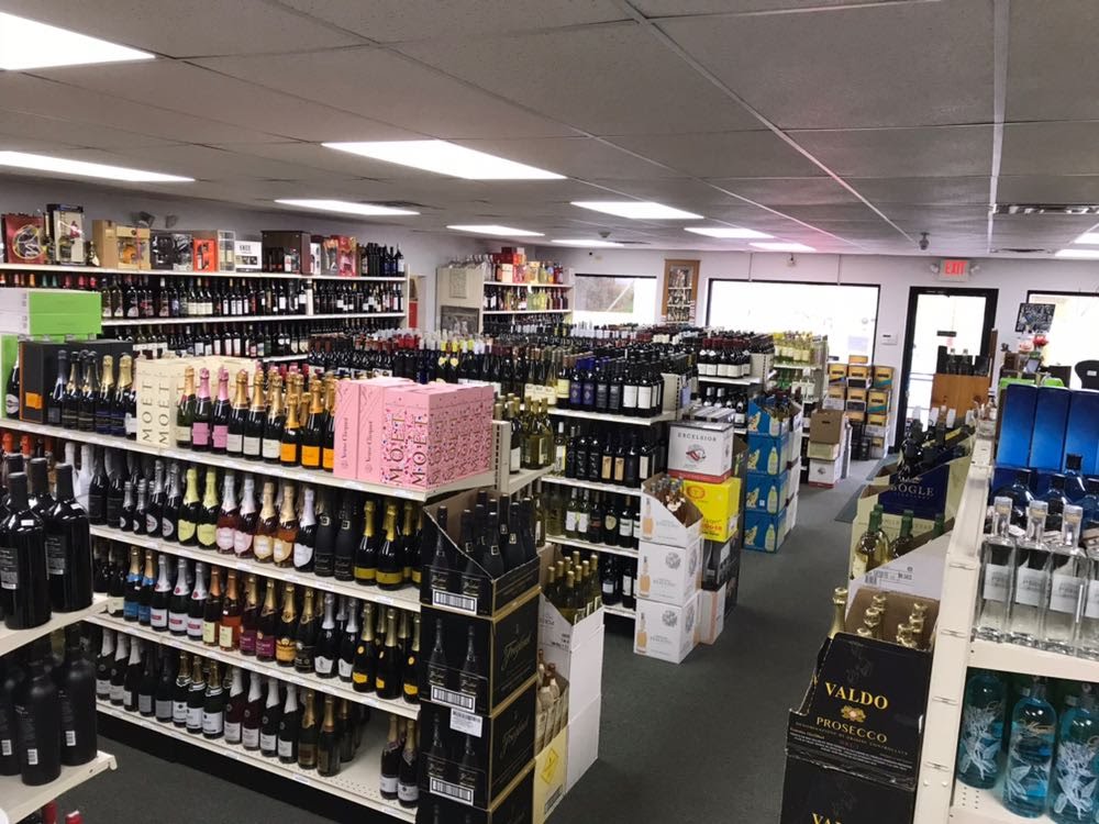 White Lake Wine & Spirit Shop | 1447 NY-17B, White Lake, NY 12786 | Phone: (845) 583-4570