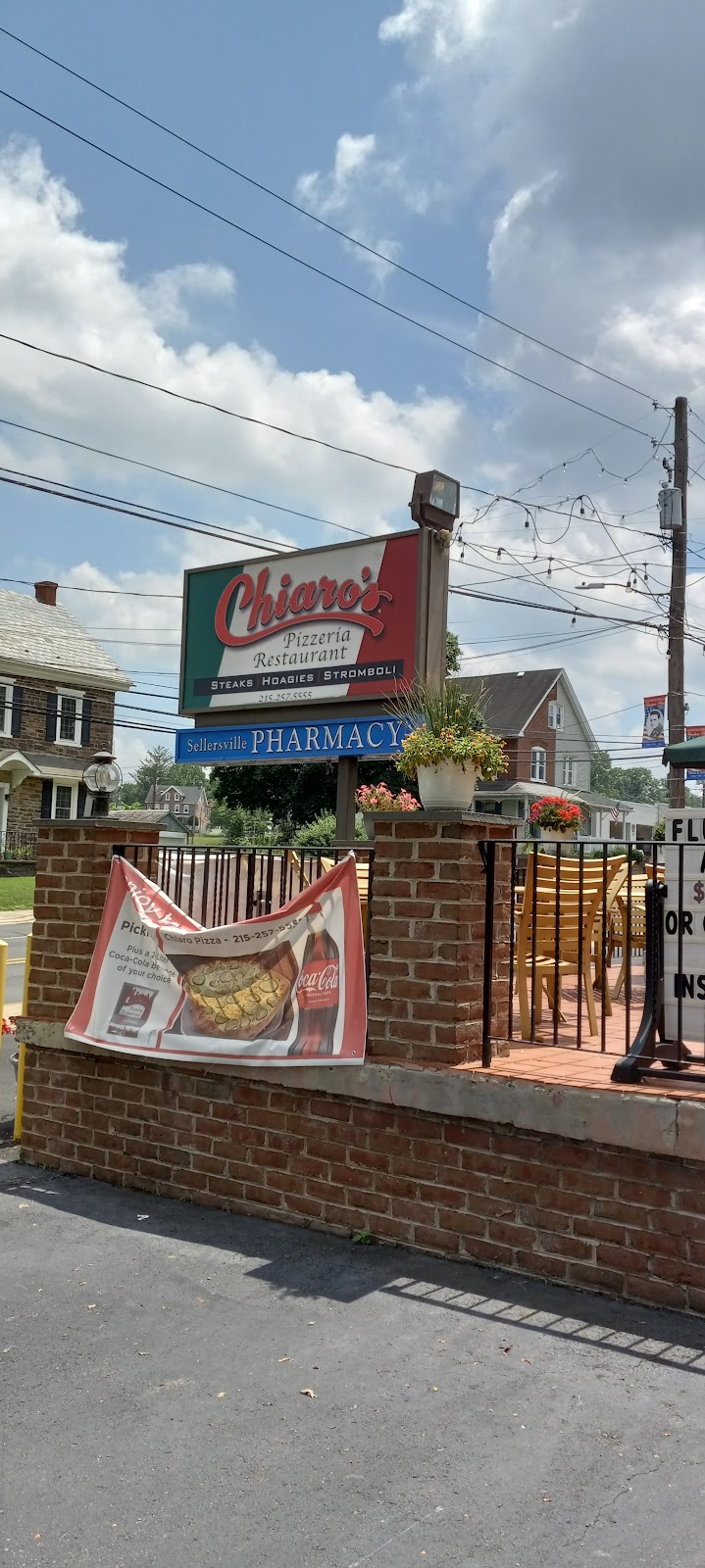Chiaros Pizzeria & Restaurant Sellersville | 218 S Main St, Sellersville, PA 18960 | Phone: (215) 257-5555