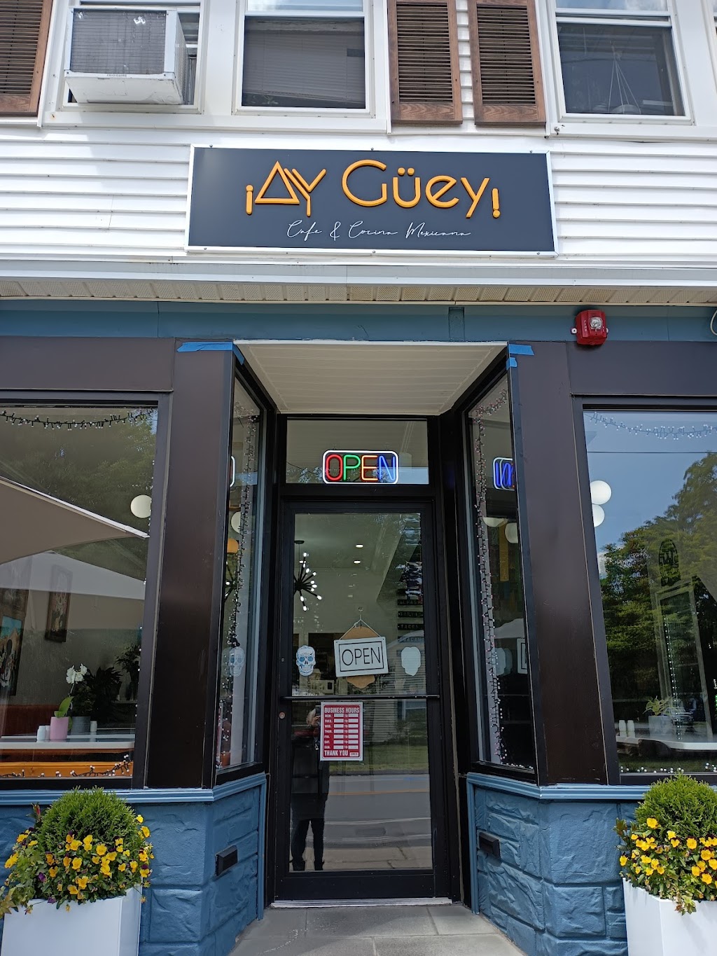 ¡Ay Güey! Cafe & Cocina Mexicana | 613 E Main St, Stratford, CT 06614 | Phone: (475) 449-9143