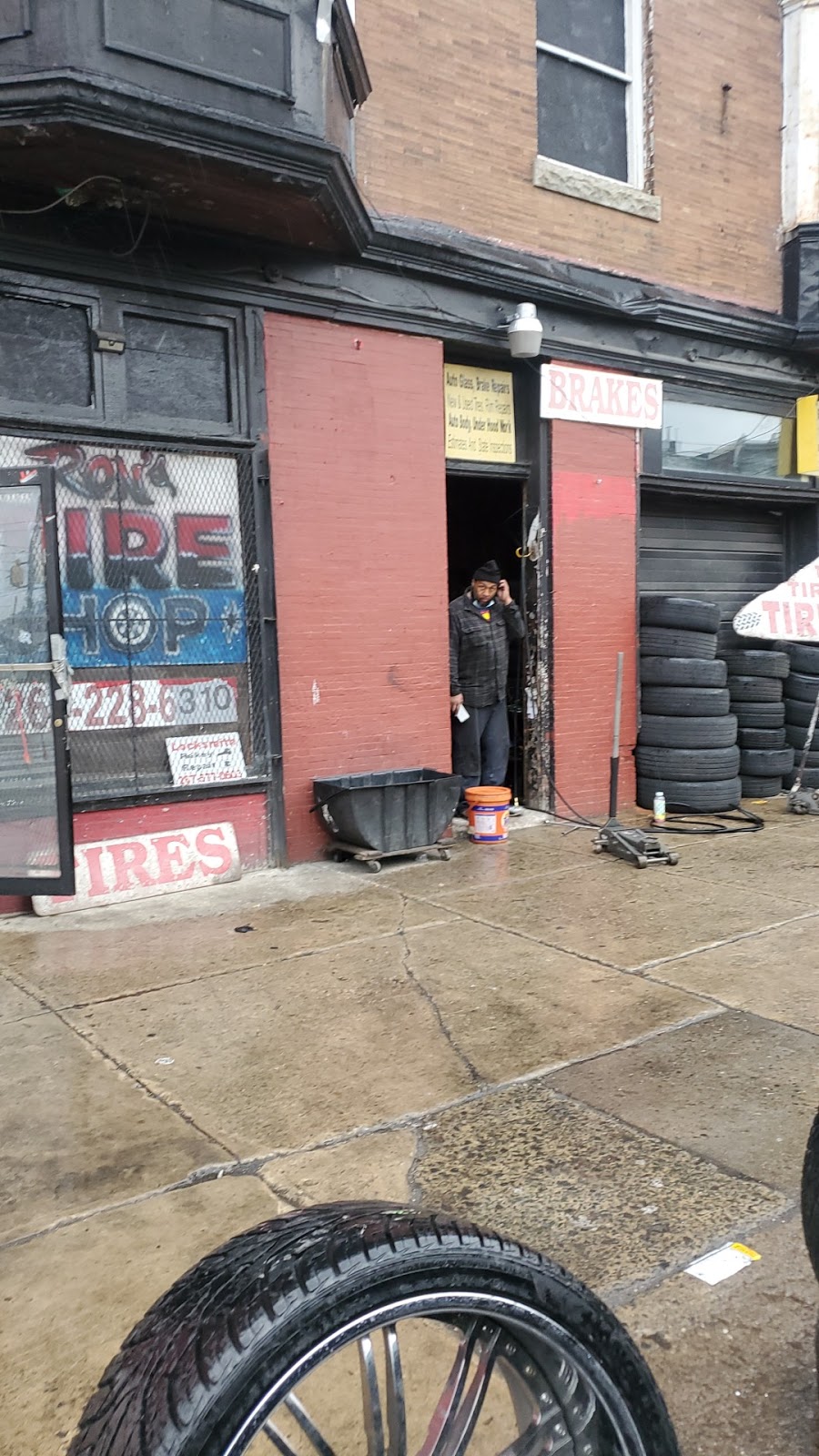 Rons Tire Shop | 6006 Haverford Ave, Philadelphia, PA 19151 | Phone: (267) 228-6310