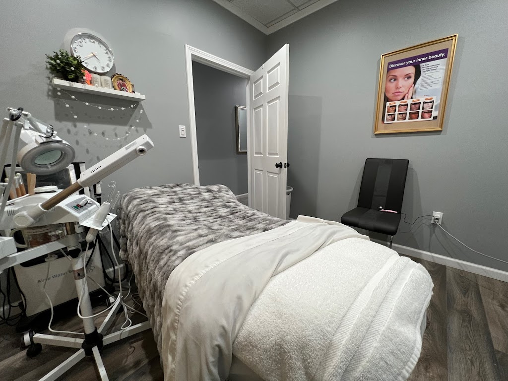 AM Wellness Day Spa | 372 Wolcott Rd, Wolcott, CT 06716 | Phone: (203) 575-0083