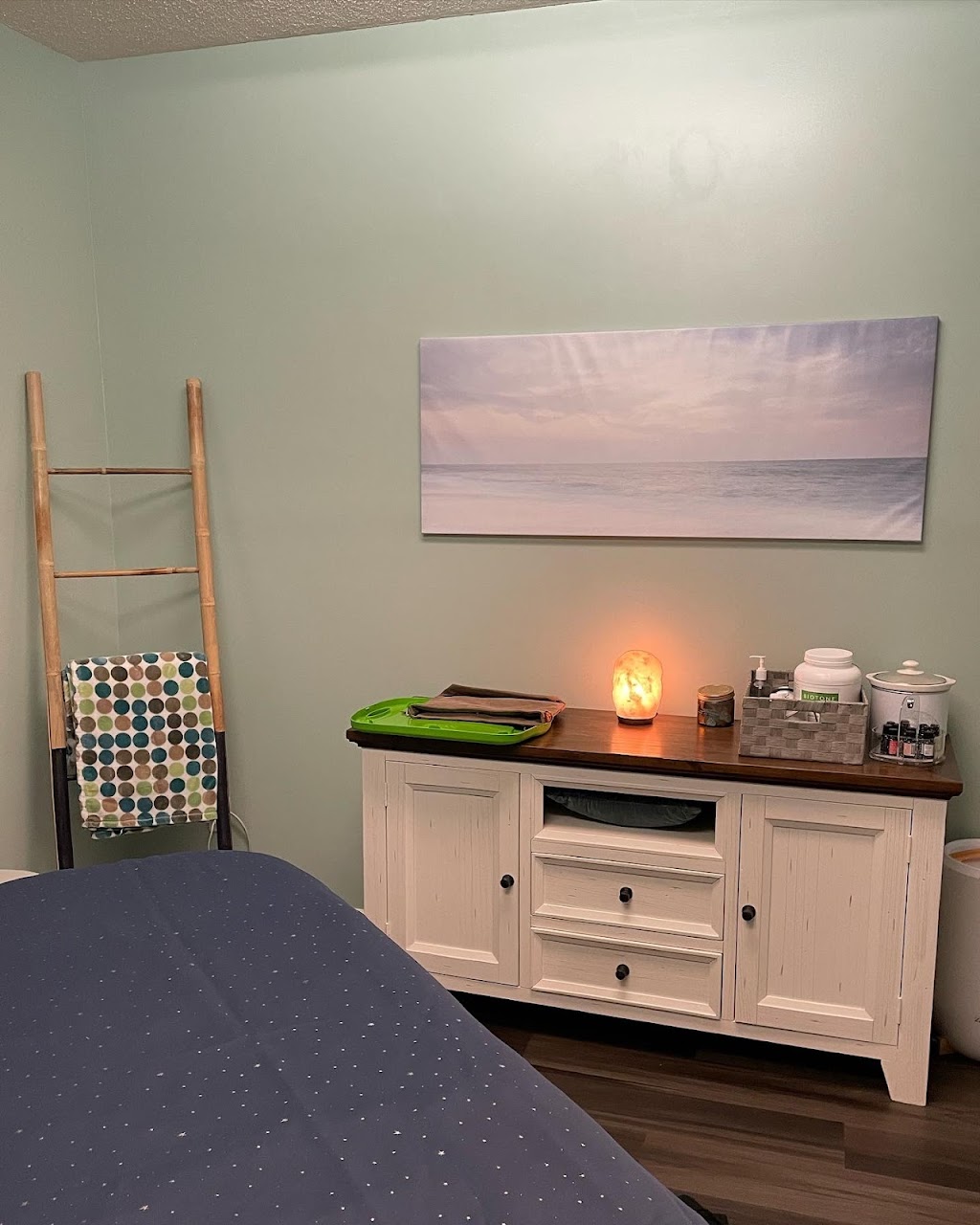 Blue Feather Wellness of CT | 38 Long Hill Rd, Guilford, CT 06437 | Phone: (203) 884-8228