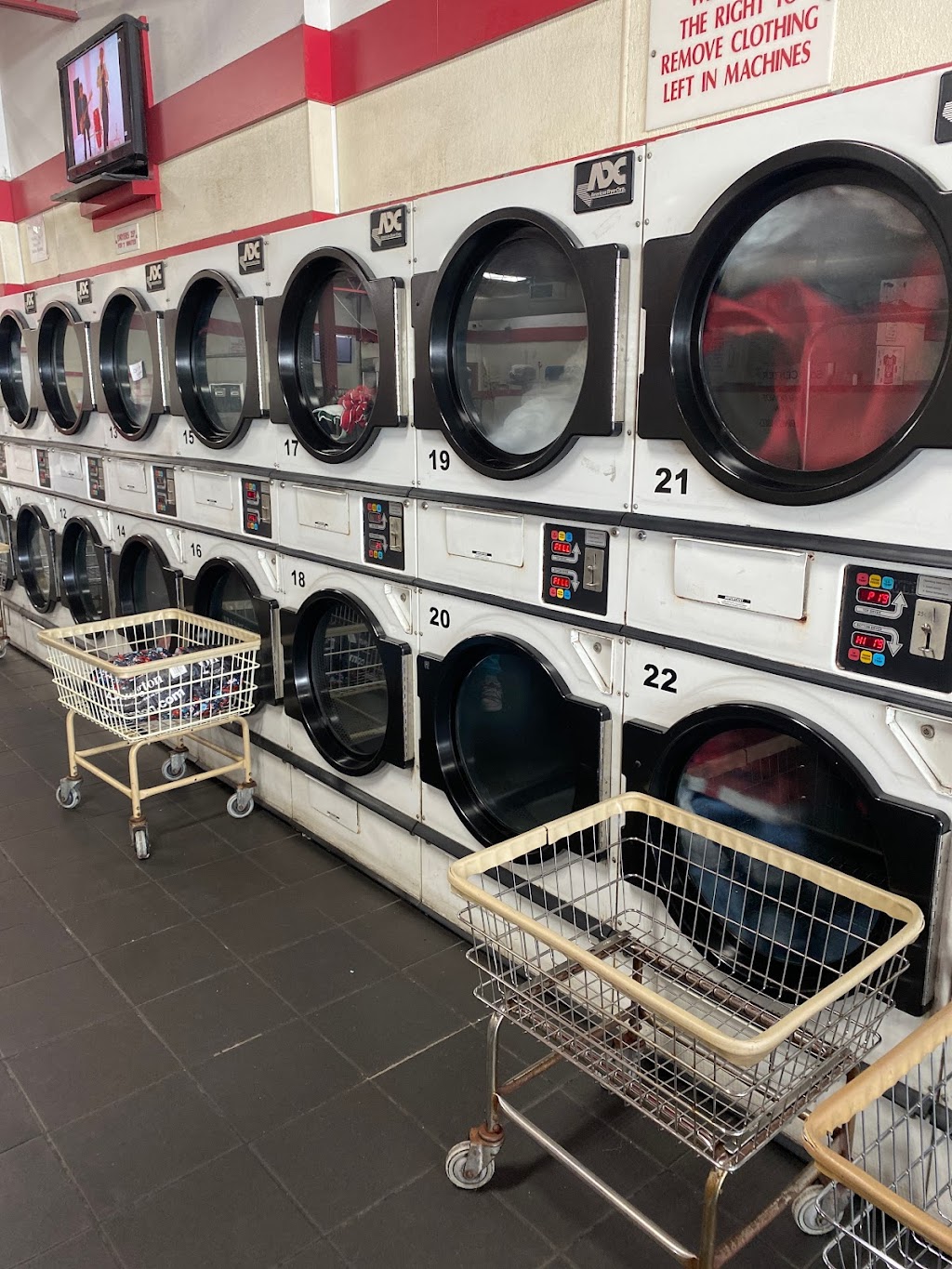 State Of The Art Laundromat | 672 Sunrise Hwy, West Babylon, NY 11704 | Phone: (631) 321-7100