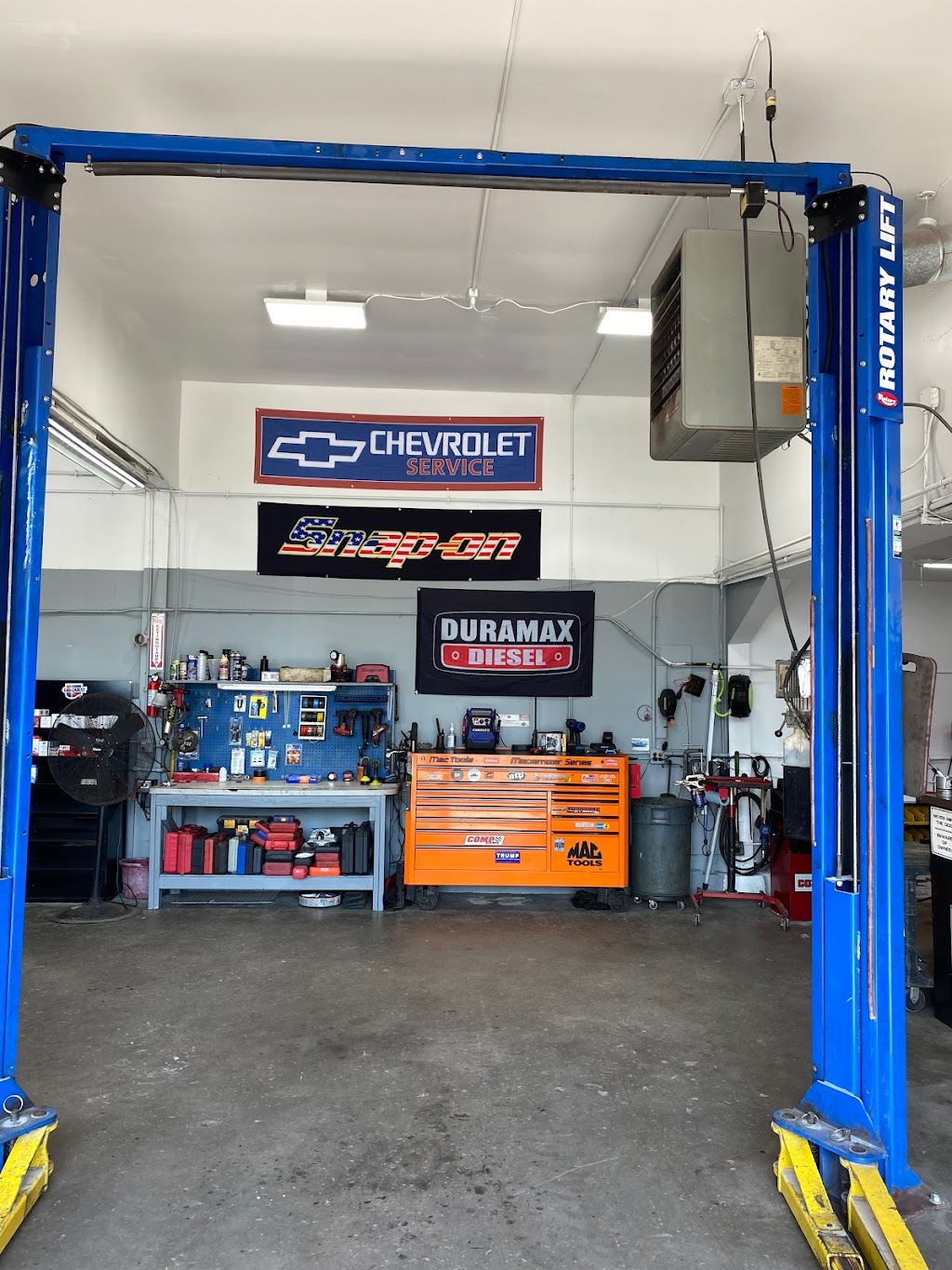 Gs Automotive | 108a Rainbow Rd, East Granby, CT 06026 | Phone: (860) 413-3800