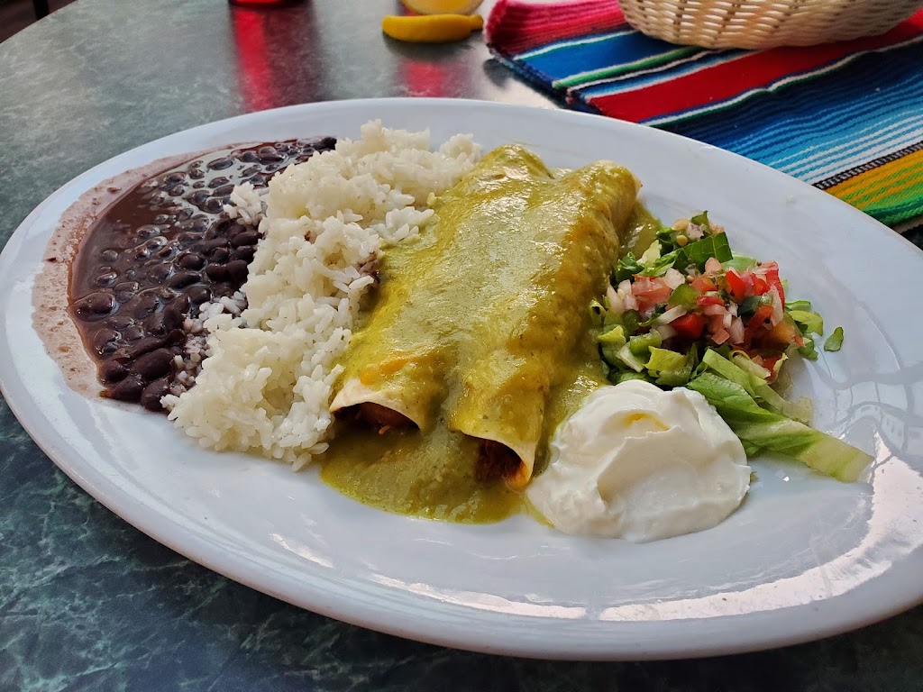Picantes South West Mexican Grill | 227 Main St, Lakeville, CT 06039 | Phone: (860) 596-4225
