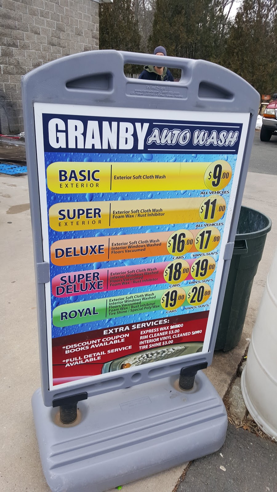 Granby Auto Wash | 116 Salmon Brook St, Granby, CT 06035 | Phone: (860) 653-6040